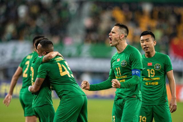 足球直播-亚冠罚单将至浙江残阵南征墨尔本 莱昂纳多停8场？